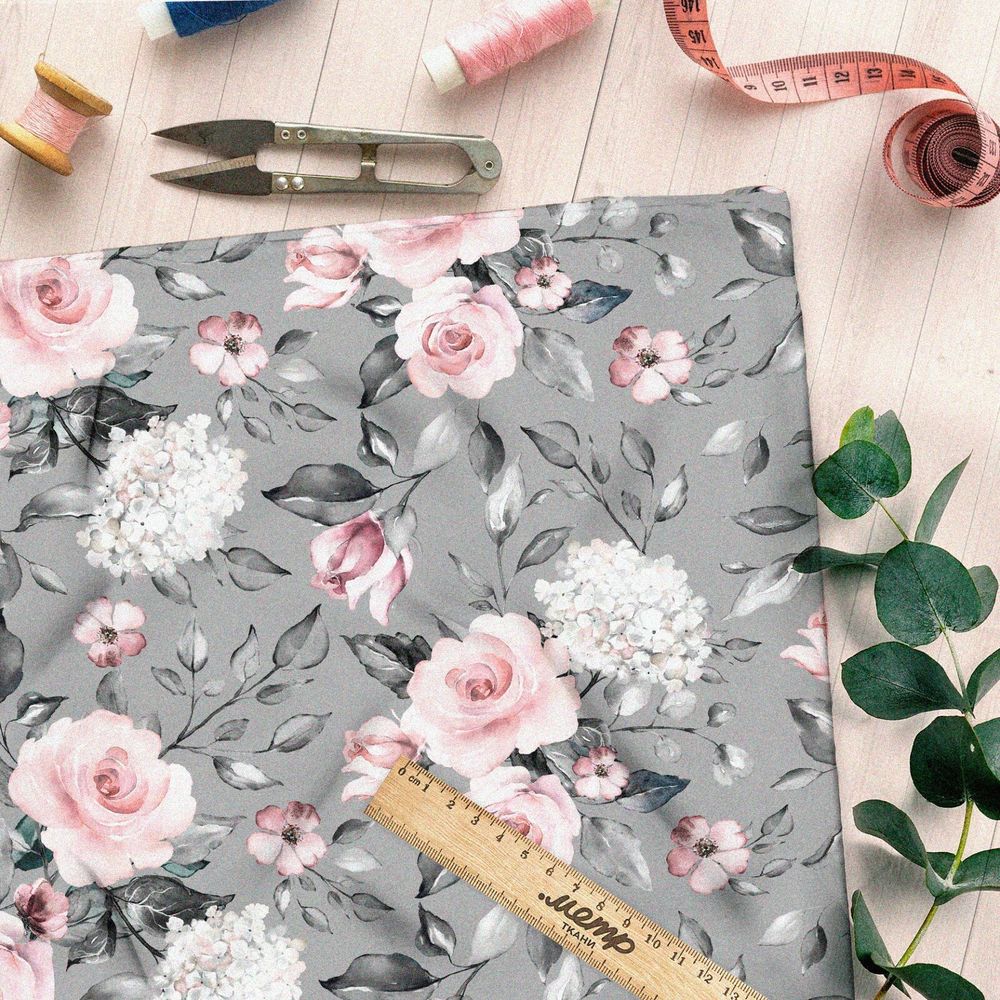 Ткань оксфорд 600 бело-розовые цветы на сером