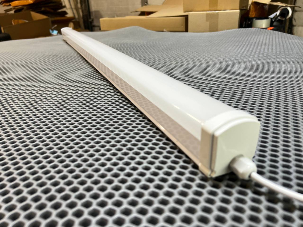 Светильник линейный промышленный СКС 1200 мм, IP65, 5000К, 50w, 220v