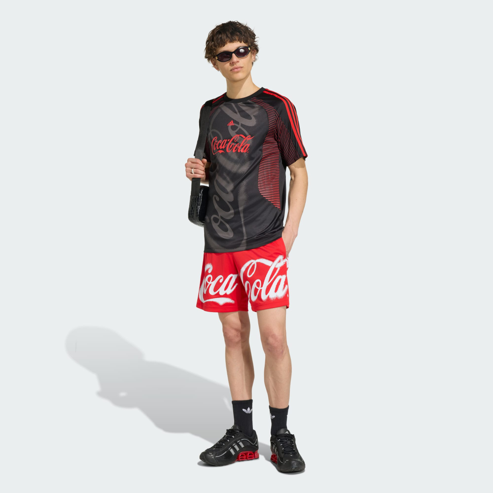 ADIDAS X COCA-COLA Спортивная футболка, черный
