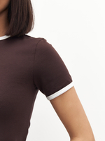 Футболка облегающая с окантовкой