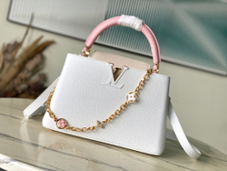 Louis Vuitton Capucines MM