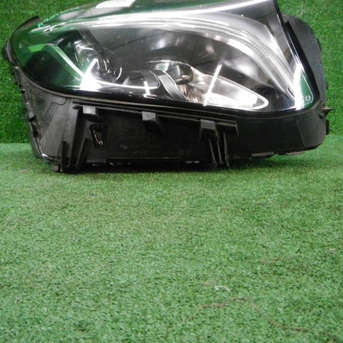 Фара правая Mercedes GLC X253 (2015-2019) LED