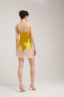 Сорочка Vivis Lilian oil-bullet желтая