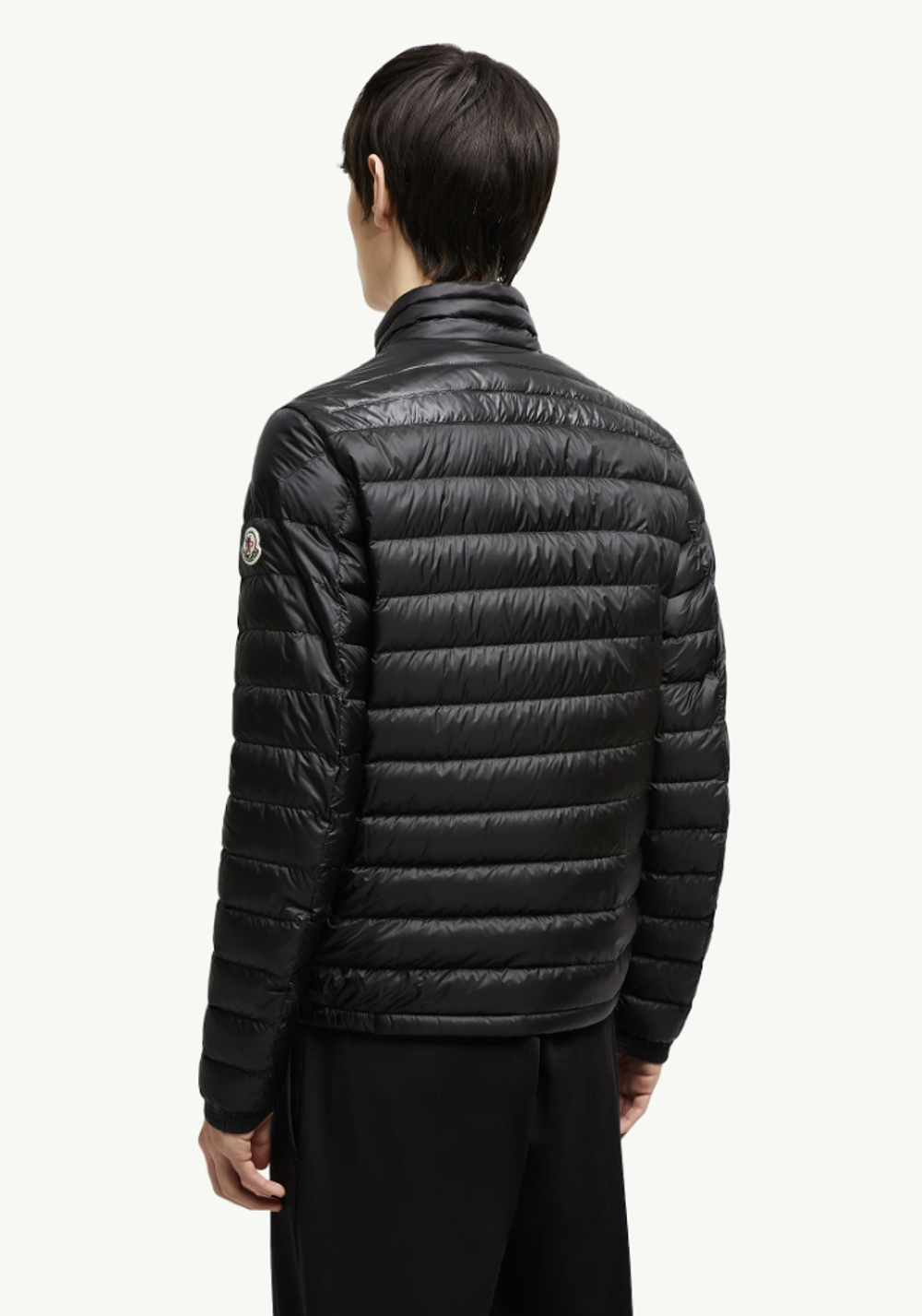 Пуховик Moncler Daniel короткий чёрный — оригинал из Италии
