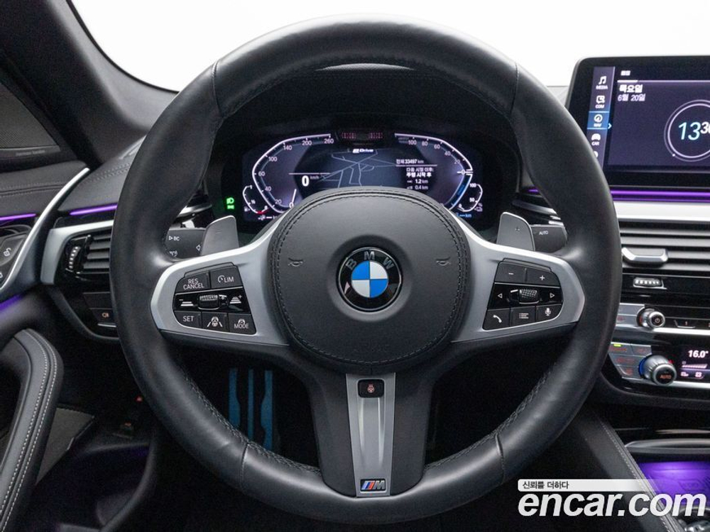 BMW 5 Series (G30) 530e M Sports (11.2021)