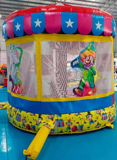 Детский надувной батут "Шатёр цирка" 4*4*3,4 м
