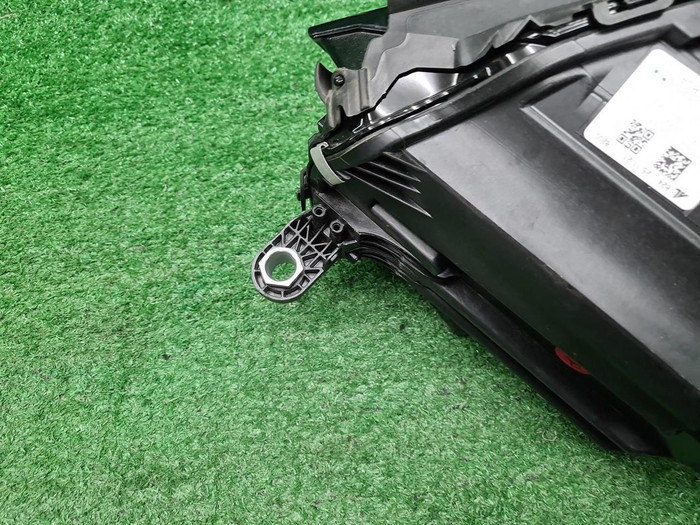 Фара правая Mercedes S W223 (20-нв) Digital Light