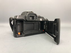 Canon EOS 5000
