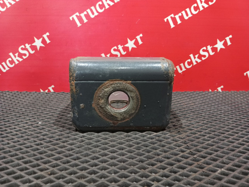 Кронштейн амортизатора переднего левый 2018г.