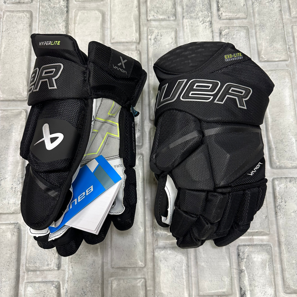 Bauer vapor hyperlite SR 14”