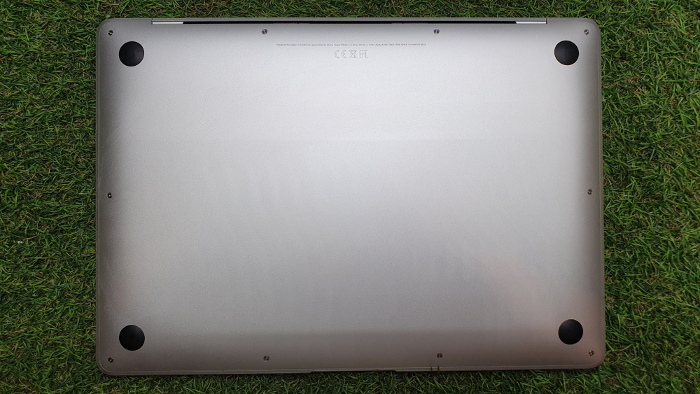 Apple MacBook Air Retina 13 2020 A2337 M1/8Gb/SSD 500Gb
