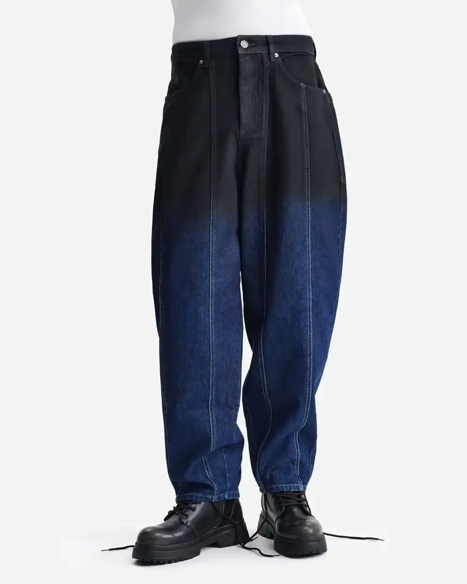 Джинсы-бананы Laminated