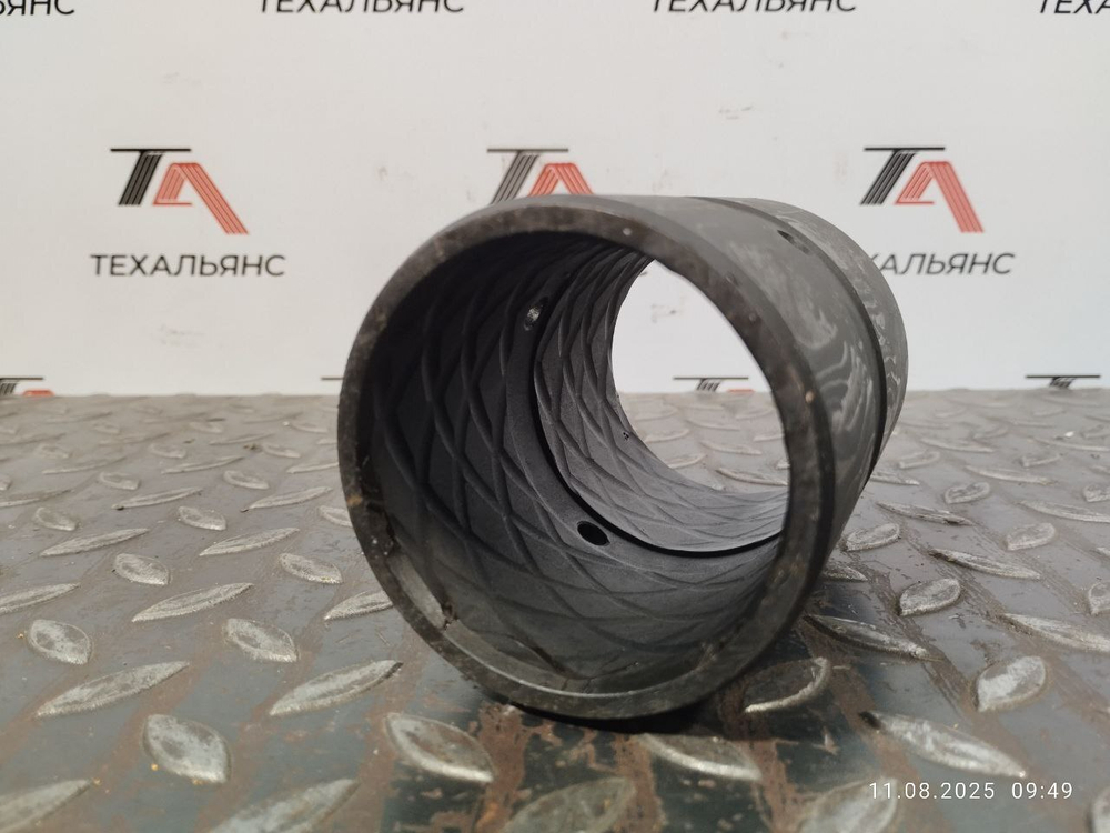 Втулка 4V-8675