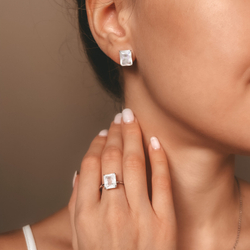 Серьги Сингапур с лунным камнем