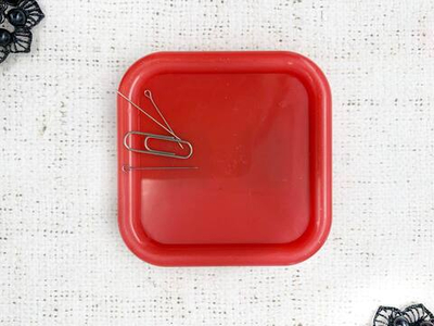 Игольница магнитная, р. 8,5*8,5 см