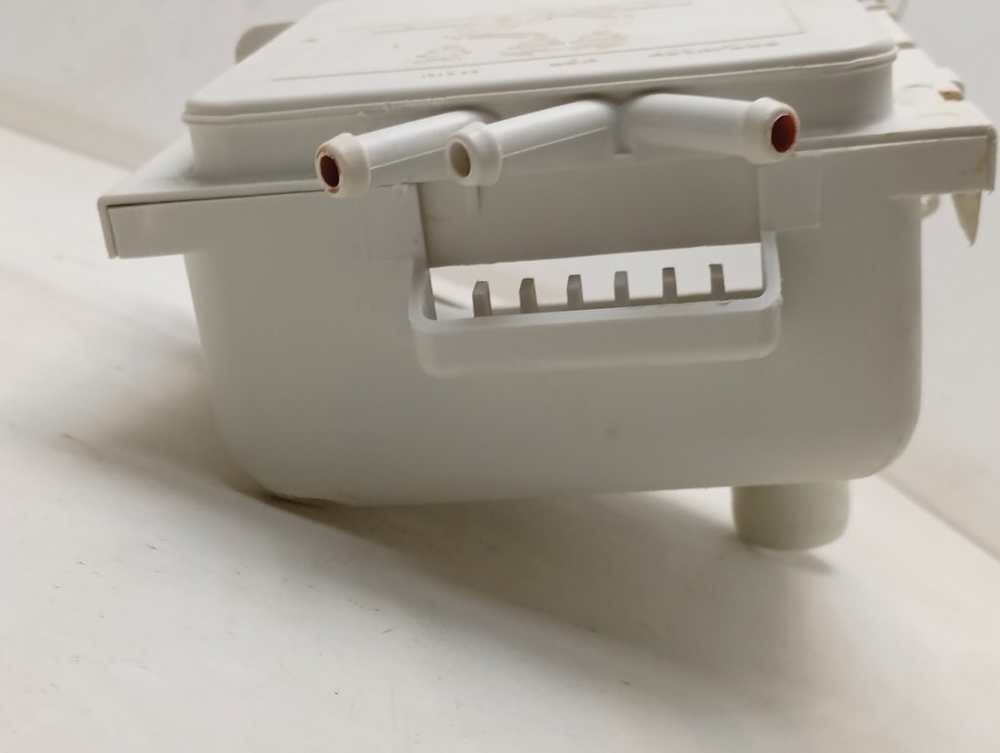 S803J кт45 Бункер дозатора порошка для стиральной машины Samsung DC63-00143A б/у