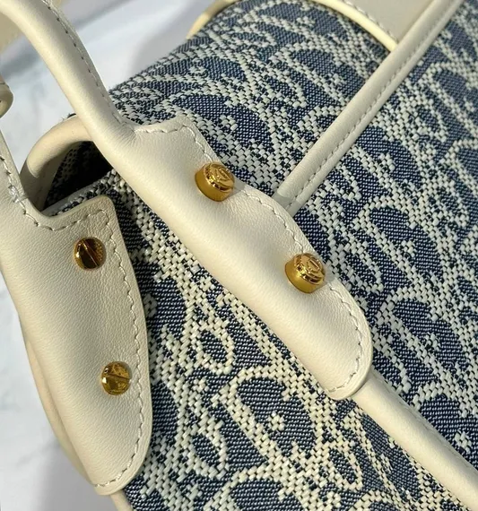 Сумка Dior Medium 30 Montaigne Satchel Bag