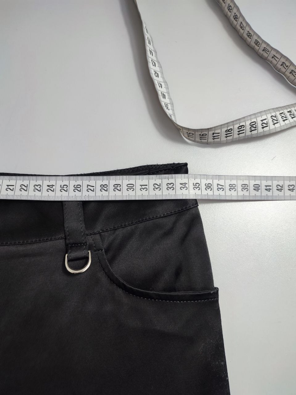 Брюки атласные на 14 лет, новые