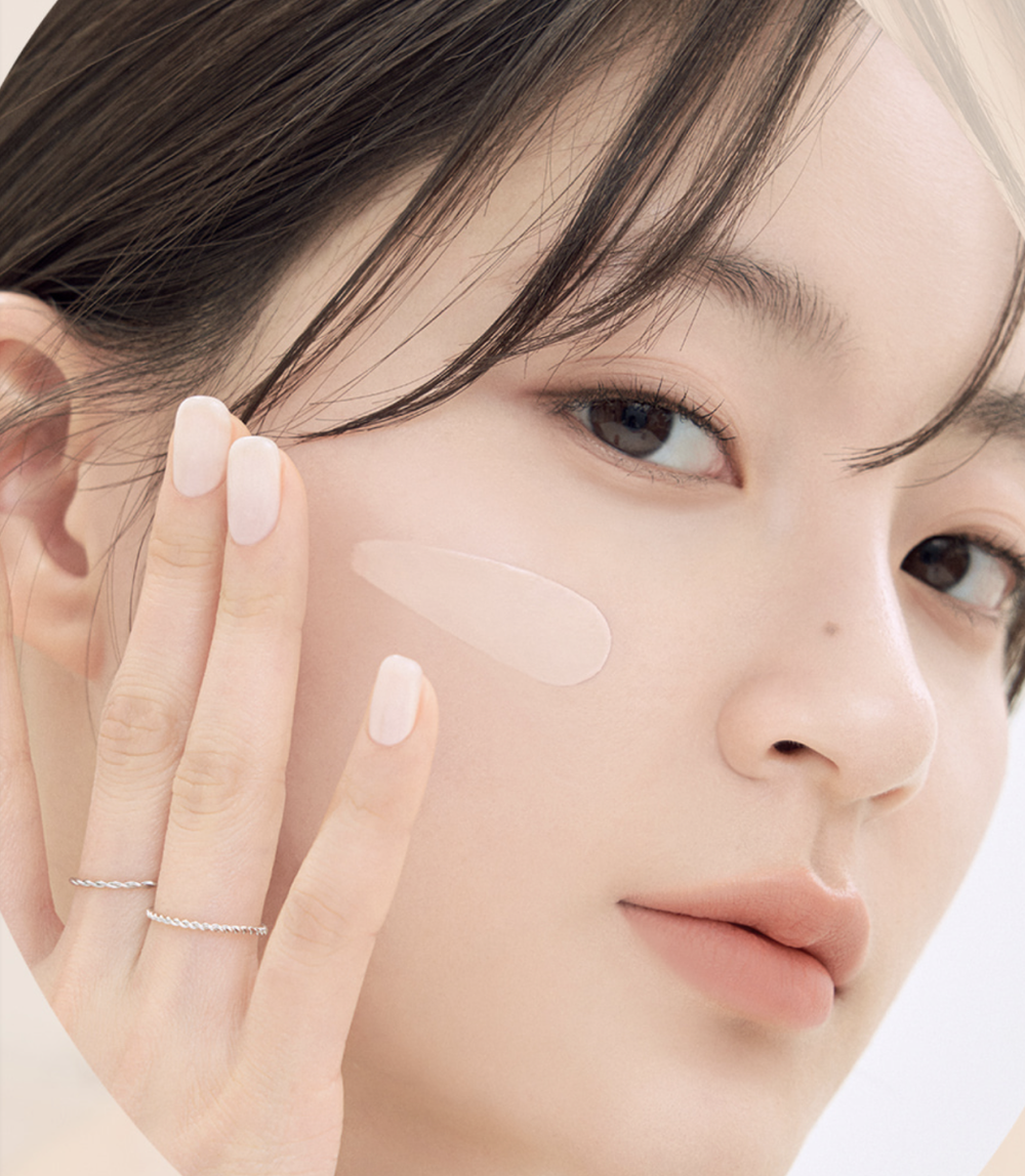 Тональный кушон с полуматовым финишем Rom&nd Nu Zero Cushion - #01 Porcelain 17