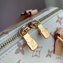 Louis Vuitton Speedy 18