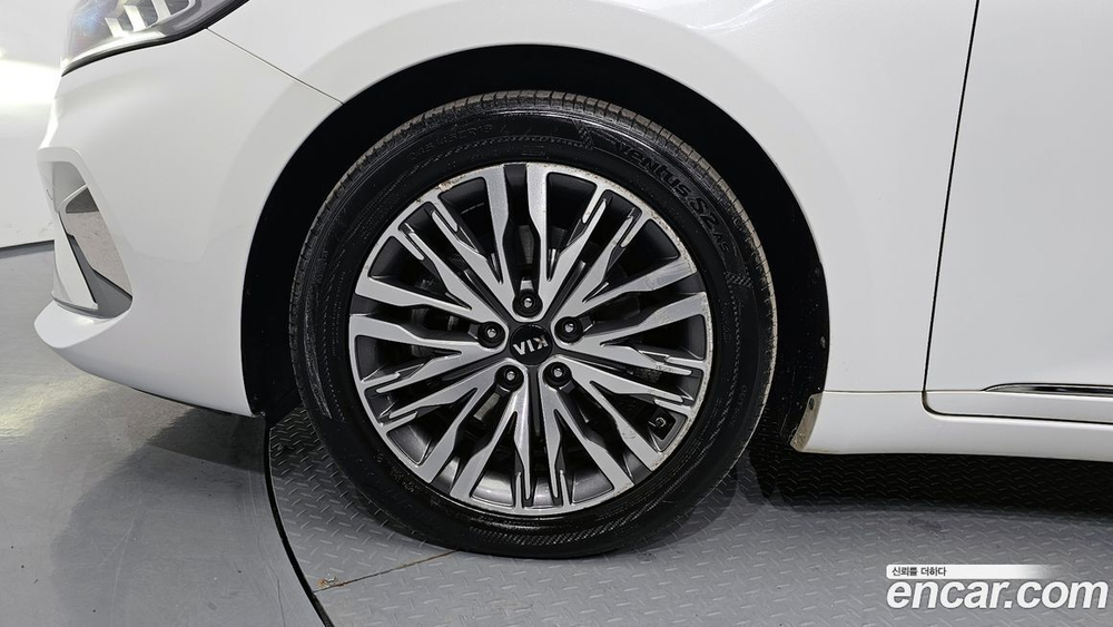 Kia K7 (Cadenza) Premier 3.0 GDI Noblesse (04.2020)