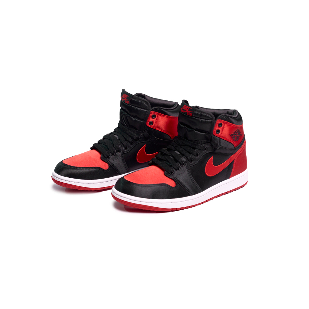 Air Jordan 1 Retro High OG "Satin Bred" W
