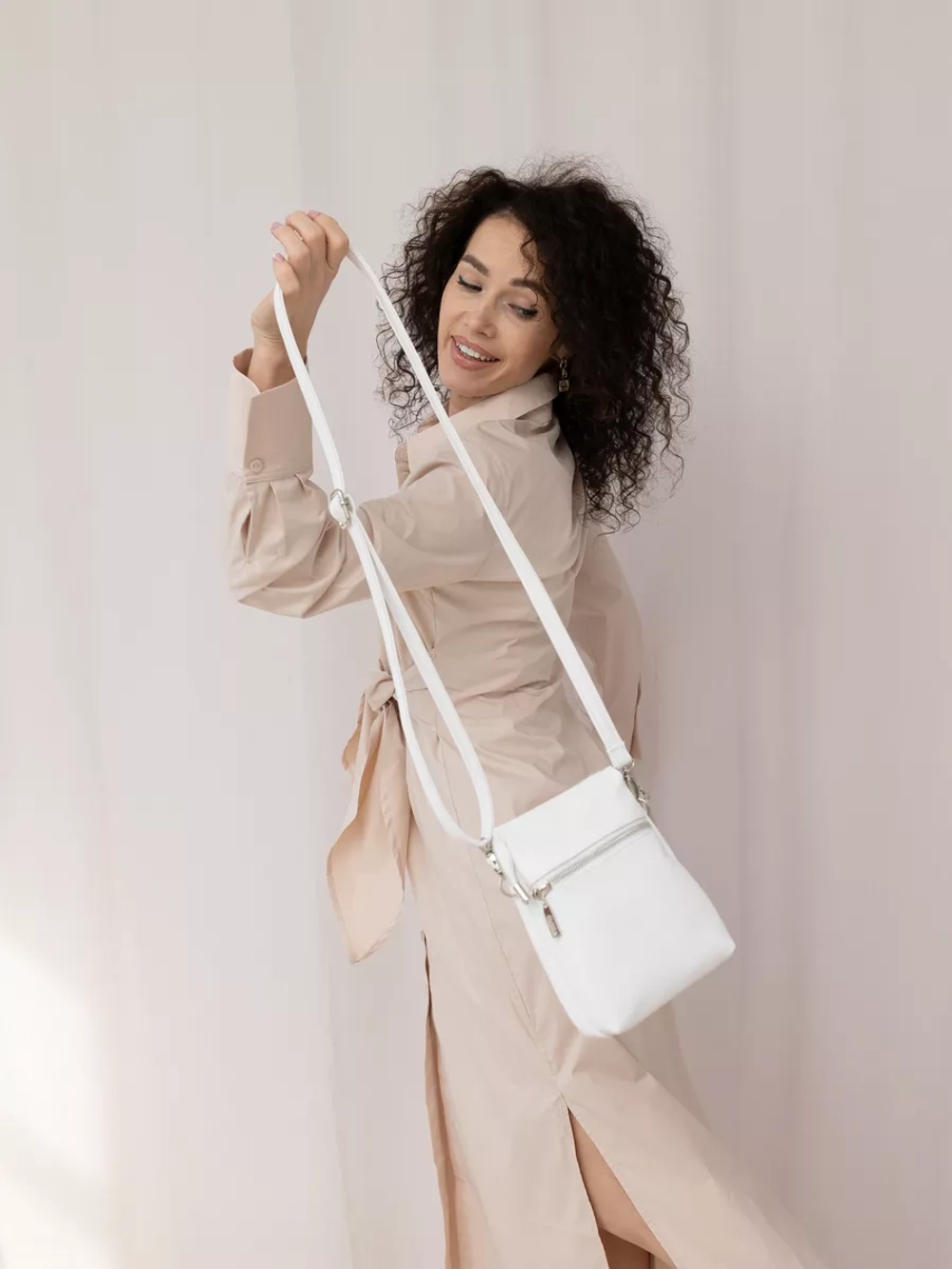 Сумка через плечо под телефон маленькая