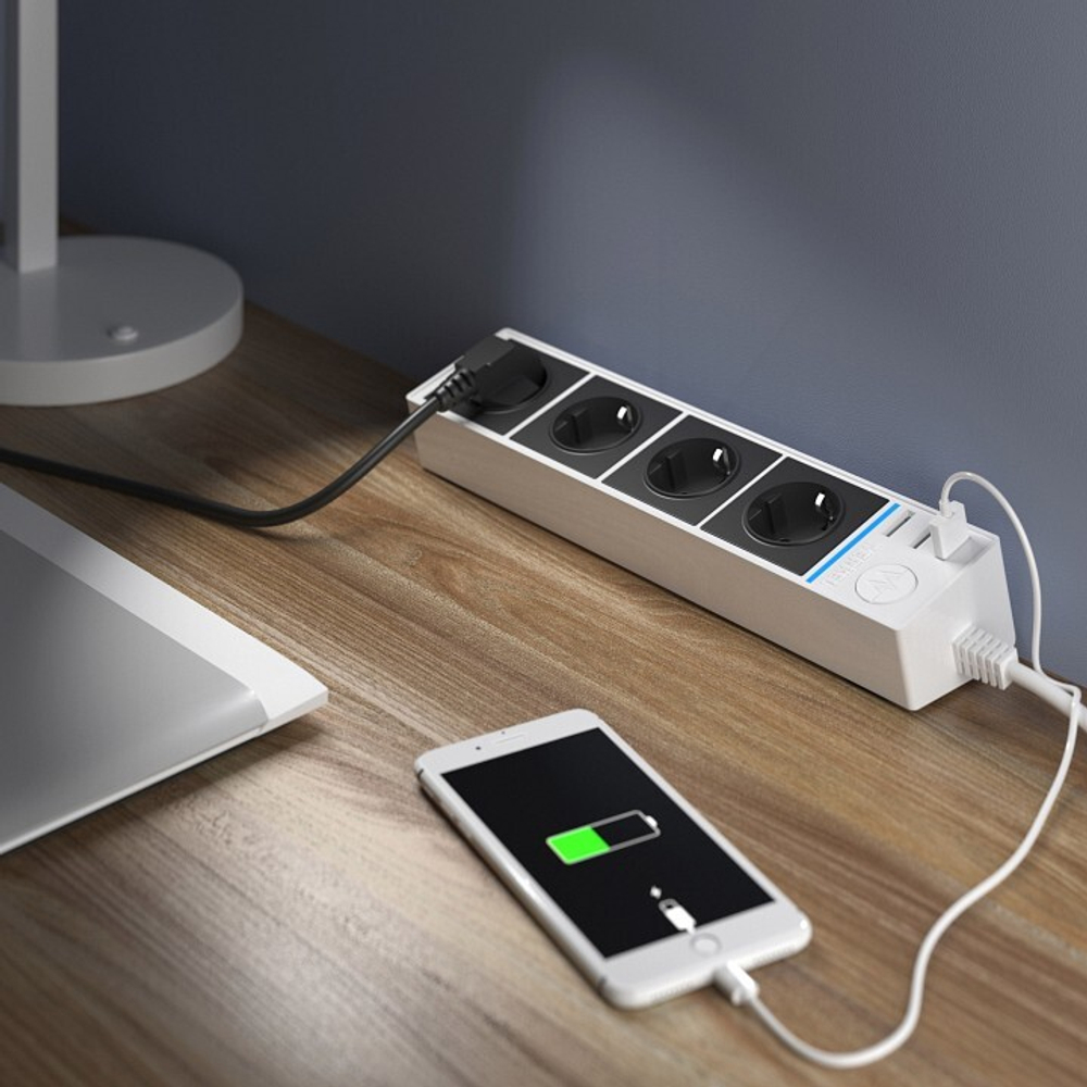 Розеточный блок + USB Werkel WL20-04-03 (белый, черный)