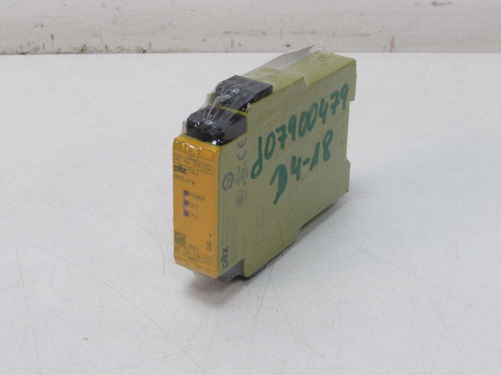Pilz PILZ PNOZ e1.1p 24VDC 2so ID No. 774133