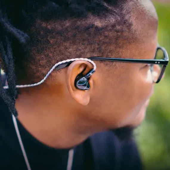 Noble Audio Onyx Black