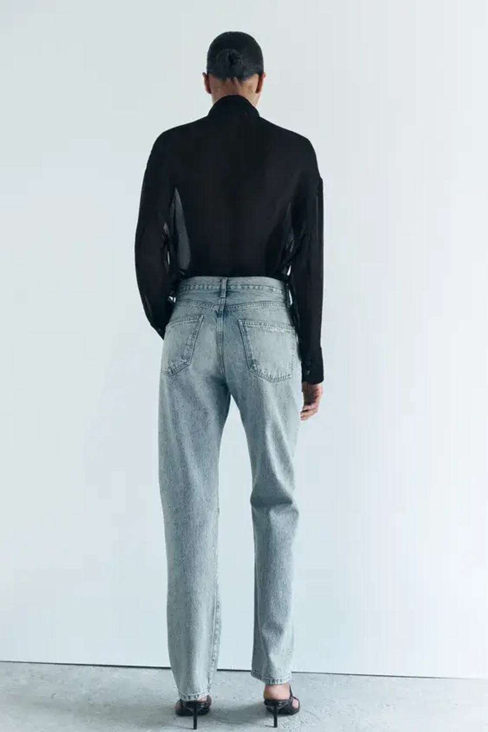 ZARA ДЖИНСЫ RELAXED СО СРЕДНЕЙ ПОСАДКОЙ — ZW COLLECTION, ГОЛУБОЙ