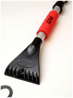 ЩЕТКА-СКРЕБОК AVS ТЕЛЕСКОПИЧЕСКАЯ 68-88СМ A80931S