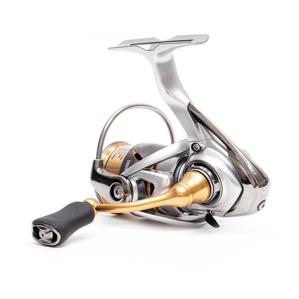 Катушка для рыбалки безынерционная Daiwa 21 FREAMS LT 2500