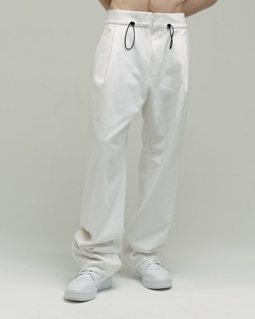 Белые брюки-карго 