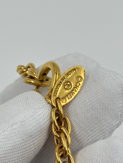 Кулон с лого Chanel