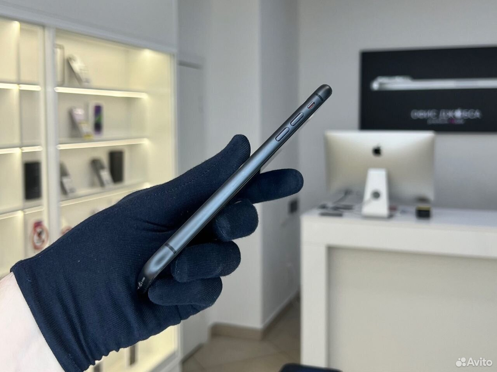 iPhone 11 256 ГБ б/у