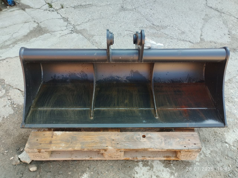 Ковш Cukurova 888 1500 мм планировочный