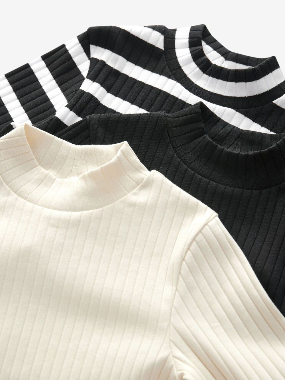 Лонгслив для девочки Next N94-120, 3 шт., Черный, Белый, Молочный