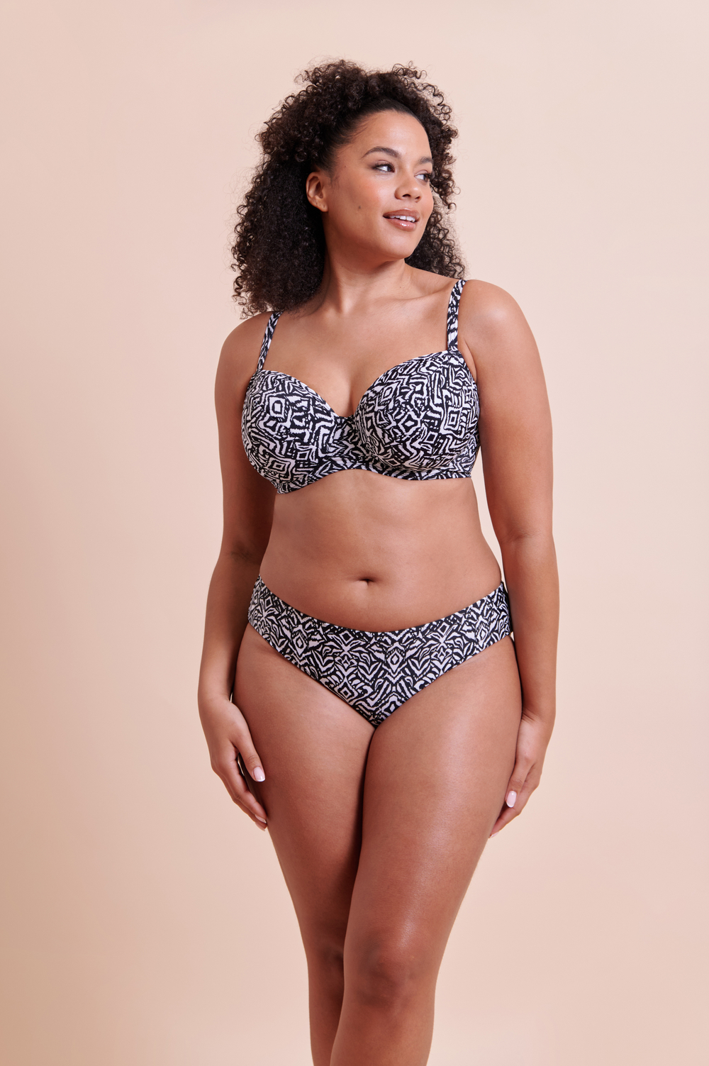 Wild Horizon трусики со средней посадкой