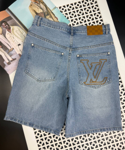 Джинсовые шорты Louis Vuitton