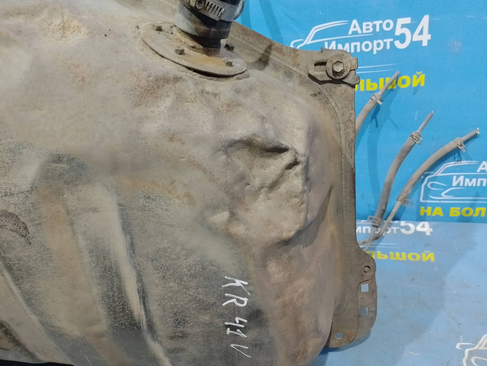 Бак топливный TOYOTA TOWNACE NOAH 1997