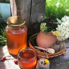 Мед Горный клен с миндалем / 1,2 кг Мед Горный клен с миндалем / 1,2 кг