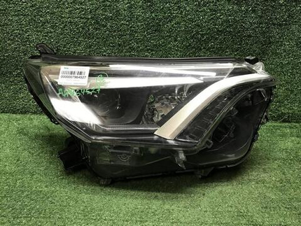 Фара правая Toyota RAV4 4 CA40 (2015-2019) LED