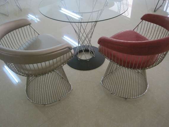 Кресло Platner Lounge H82, черная экокожа, хром