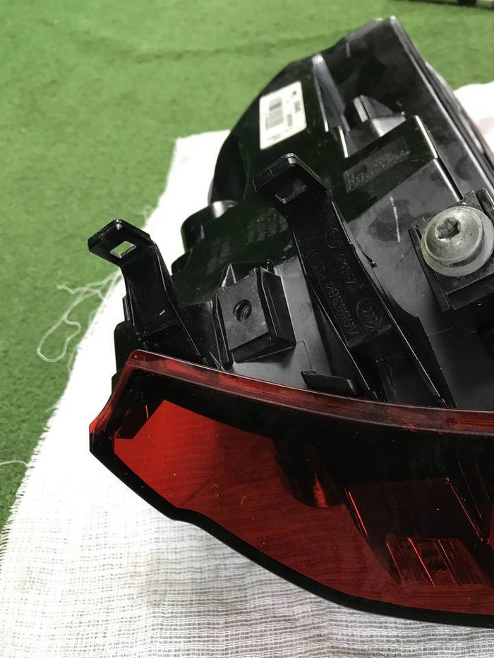 Фонарь левый внешний Porsche Cayenne 2 958 (14-18)