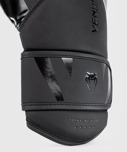 Перчатки боксерские Venum Challenger 4.0 Black/Black