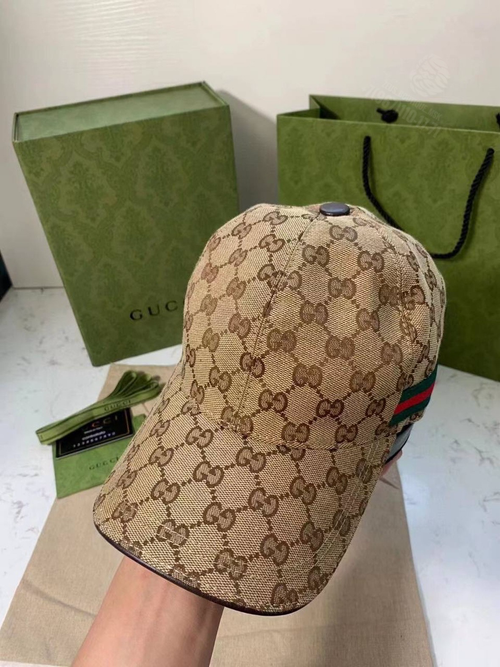 Бейсболка Gucci