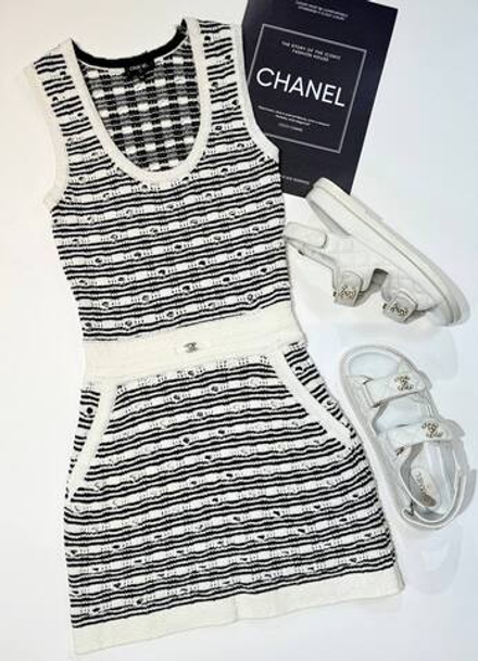 Платье CHANEL
