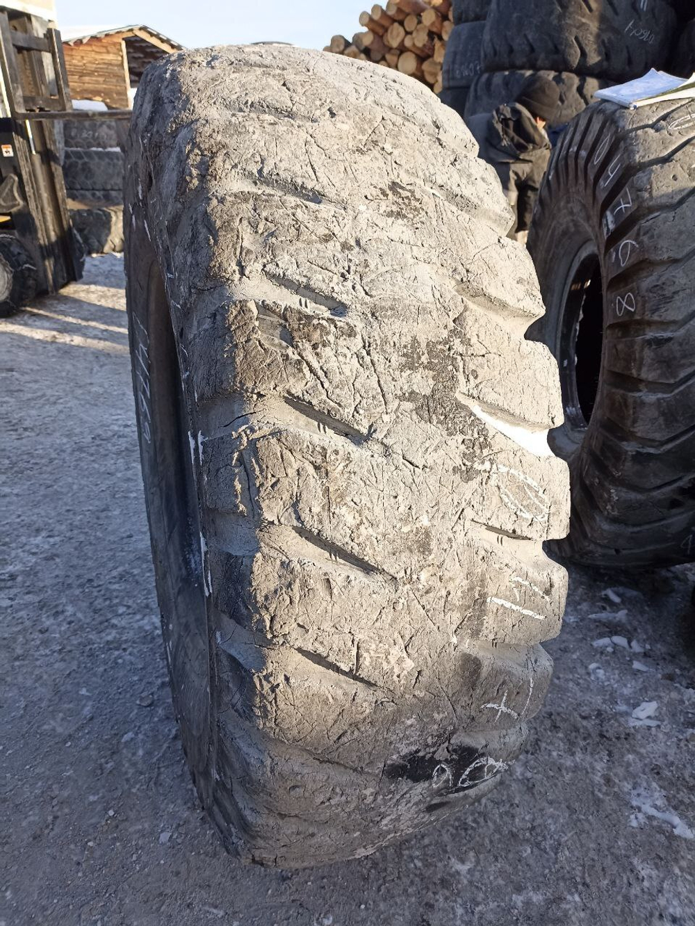 18.00R25 Bridgestone VELS шина б/у