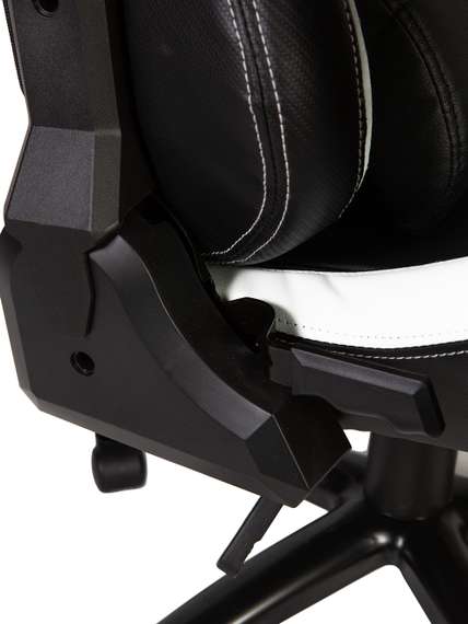 Кресло офисное Норден / Лотус PRO carbon / Lotus PRO carbon / черно - белая экокожа/ стальная крестовина